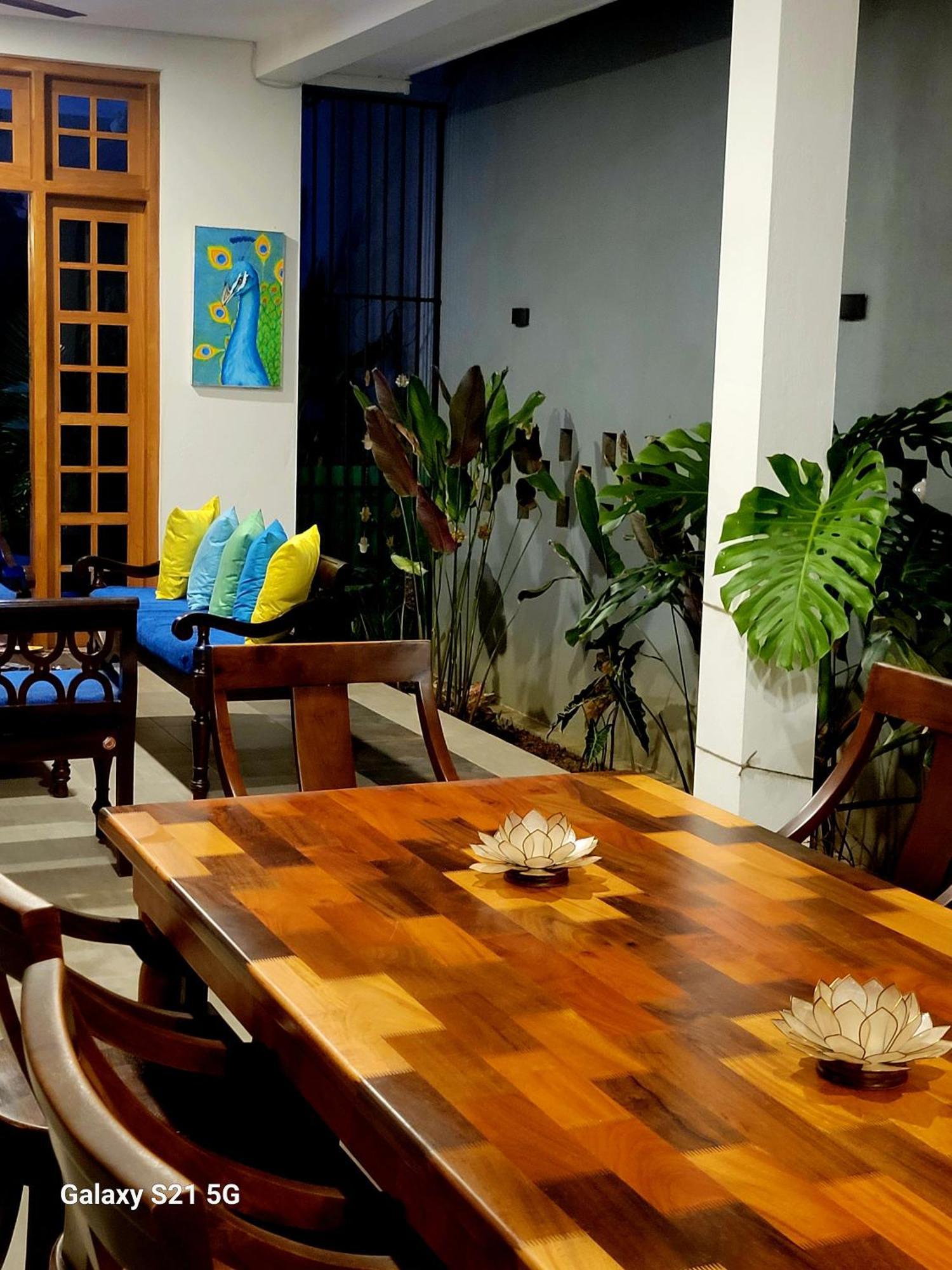 Barefoot Bungalow Hikka Hikkaduwa Ngoại thất bức ảnh